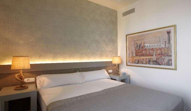 Duquesa Suites Landmark Hotel By Duquessa Hotel Collection Barcelona Room photo